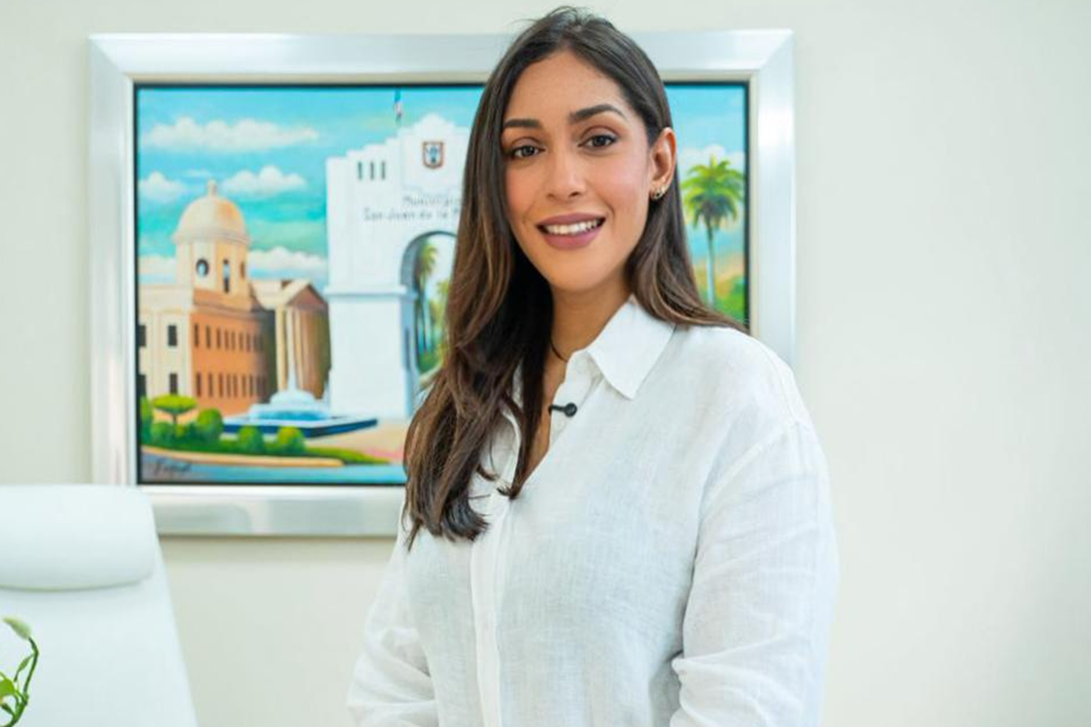 Principal. Doctora Odette Canario Lerebours, , directora mu00e9dica del centro de la salud