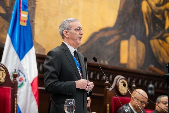 Presidente resalta inversión en RD$6 mil millones en deportes imagen