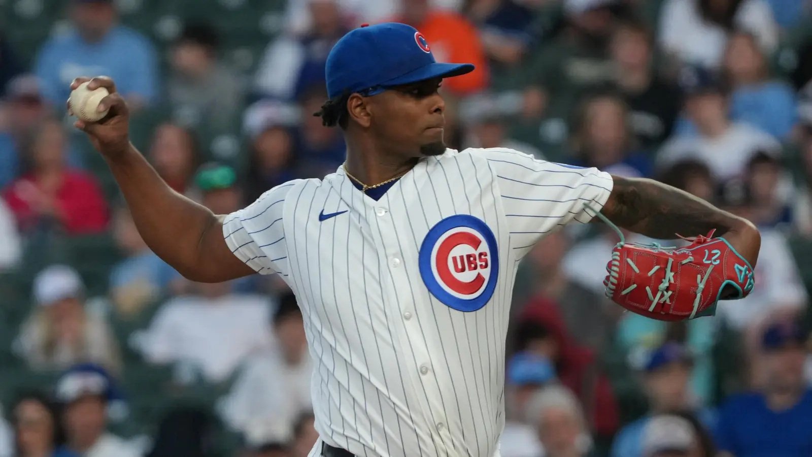 Dominicano Edward Cabrera brilla en su debut con Chicago imagen