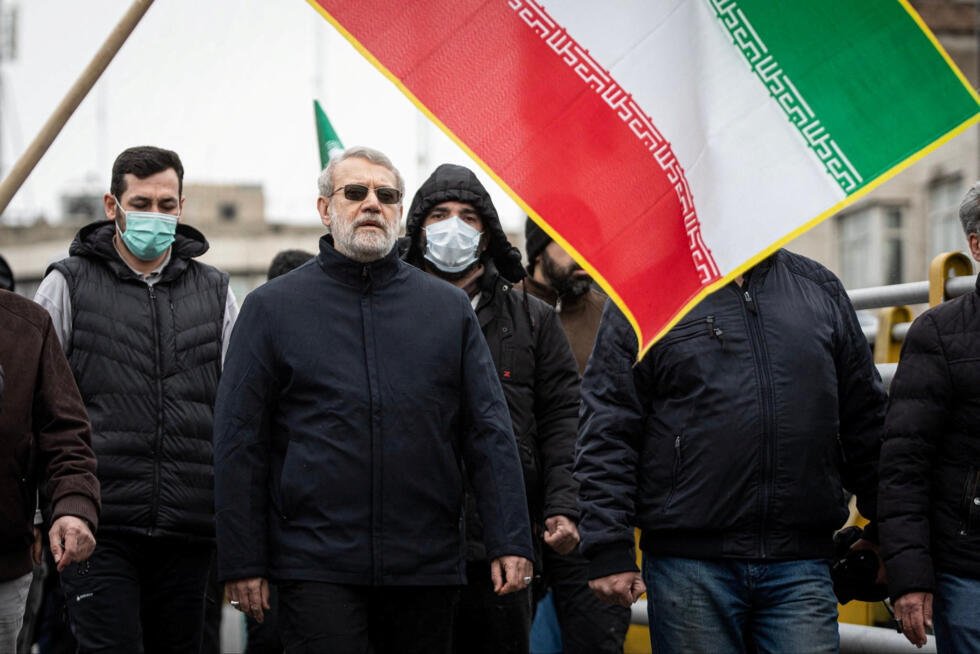 Archivo: el jefe de seguridad iraní, Ali Larijani, participa en una manifestación progubernamental en Teherán, Irán, el 13 de marzo de 2026.