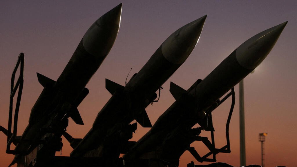 Archivo. Misiles iraníes se exhiben en el Museo de la Fuerza Aeroespacial del Cuerpo de la Guardia Revolucionaria Islámica en Teherán. 12 de noviembre de 2025.