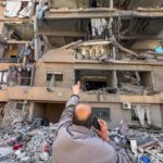 Primer ataque hutí contra Israel abre nueva fase del conflicto; Líbano reporta 51 trabajadores de la salud muertos