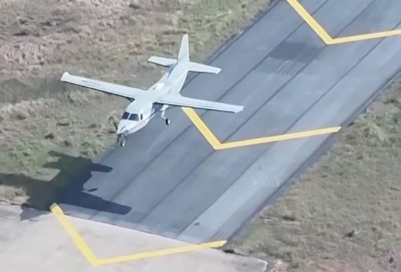 Un avión de carga no tripulado de 7.5 toneladas, propulsado por el motor turbohélice de hidrógeno AEP100 de clase megavatio desarrollado por China, ha completado con éxito su vuelo inaugural en un aeropuerto de Zhuzhou, en la provincia de Hunan.