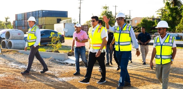 CAASD avanza trabajos en la avenida San Vicente de Paúl