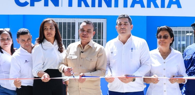 SNS entrega dos Centros de Primer Nivel e inicia remozamiento del Hospital Ramón Adriano Villalona en Dajabón