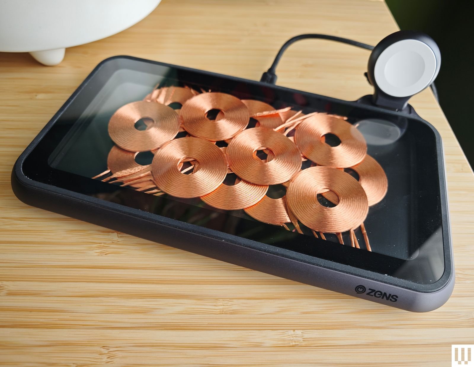 Zens Liberty Wireless Charger Glass Edition