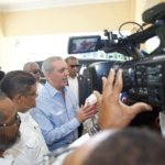 Presidente Abinader reafirma posición del Gobierno de mantener la cesantía y llama al consenso en la reforma laboral