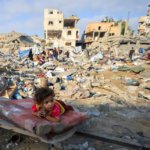 Israel mata a 15 palestinos en Gaza y no cesa sus bombardeos pese al plan de desarme de Hamás