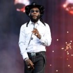 Burna Boy encabezará show de medio tiempo departido de la NFL París 2026