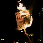 Crisis de vivienda en España: gran protesta en Madrid contra el desahucio de una mujer de 87 años