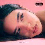 Domelipa, ahora como Dome, desglosa 5 canciones esenciales de su álbum debut, ‘La Del Arroba’