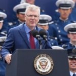 Estados Unidos asegura tener armas en el espacio: ¿qué implica y qué responden Rusia y China?