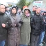 Irlanda del Norte: manifestantes bloquean calles para impedir movilización de Orden de Orange