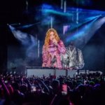 Madrid aulla con Shakira en concierto inaugural de su residencia: ‘Esta noche somos uno’