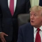 Periodistas de ‘Politico’, ‘MS NOW’ y ‘CNN’ ingresan a la Casa Blanca tras varios intentos y la orden de un juez