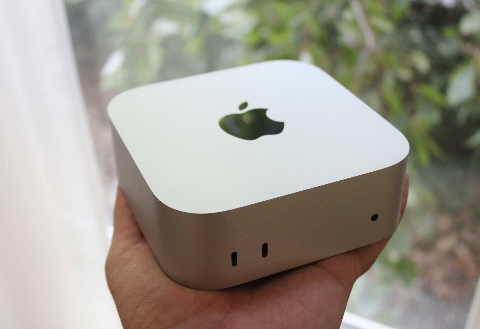 Mac Mini M6